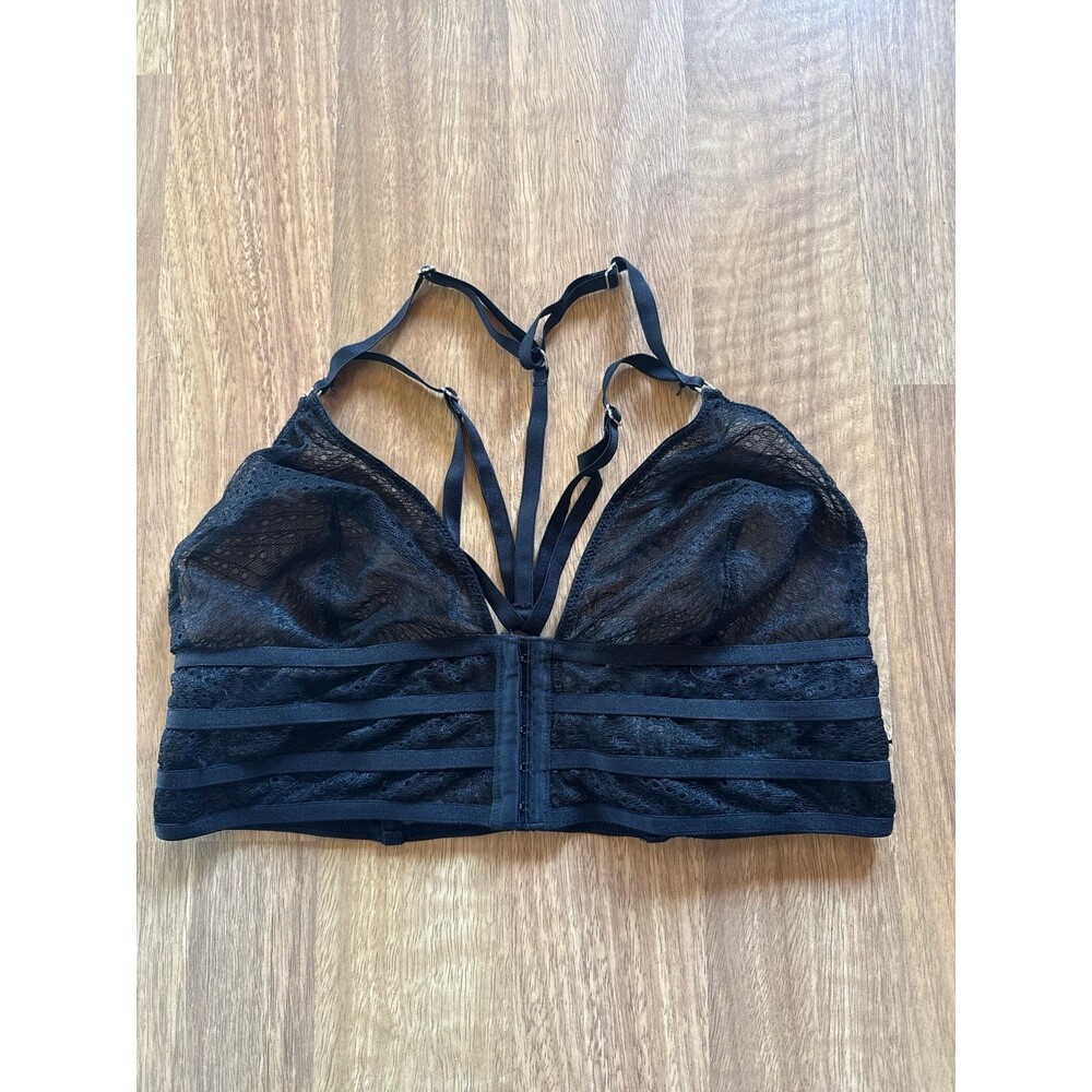 TOPSHOP NWT Black Lace Bralette with Strappy Detail